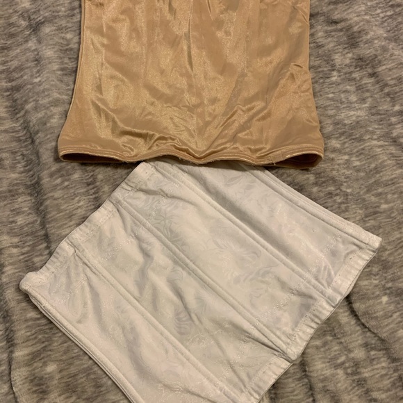 Tummy Tucker - Picture 2 of 7